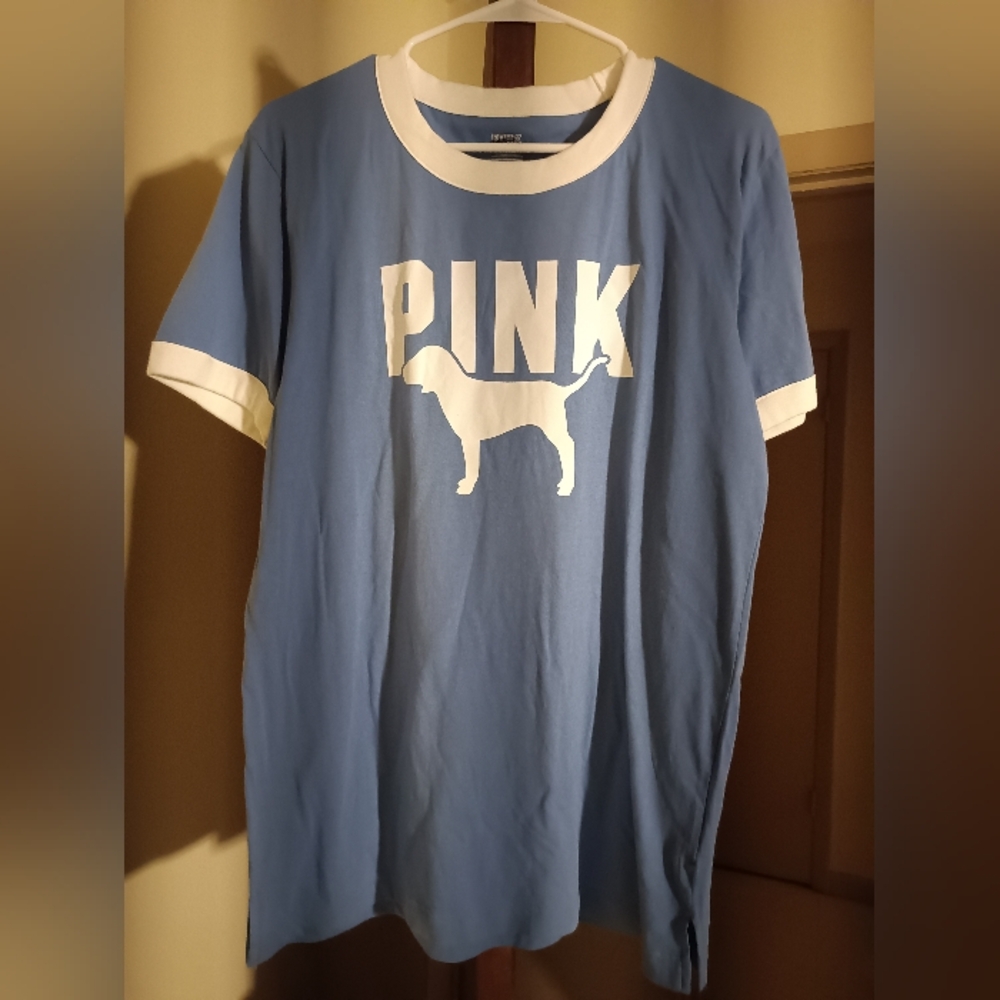 PINK VS Tee